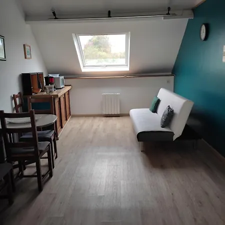 Dans Maison En Campagne Apartament