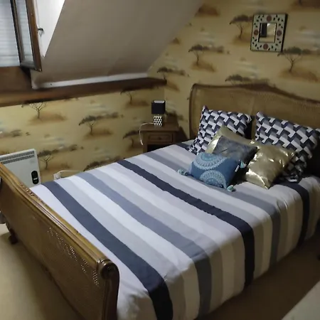 Apartament Dans Maison En Campagne Lessay